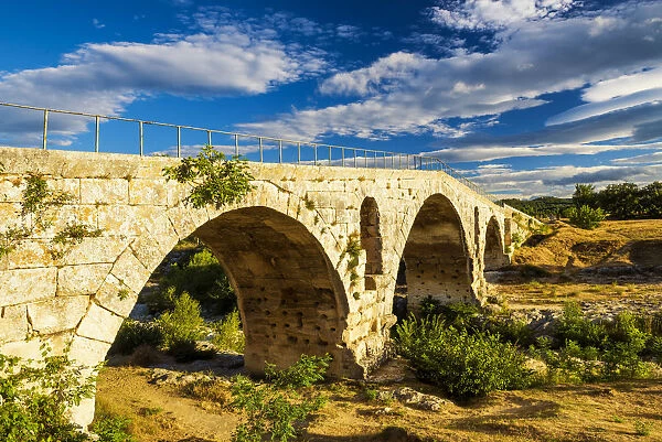 Ancient Roman Bridge of Pont Julien, Provence, France