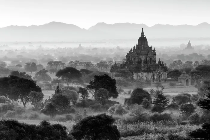 Framed Print : Ancient temples at dawn, Bagan, Myanmar Framed Print : Ancient temples at dawn, Bagan, Myanmar