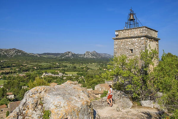 Ancient tower at Eygalieres, Les Alpilles, Bouches du Rhone, Provence Cote d'Azur, France, Europe (MR)