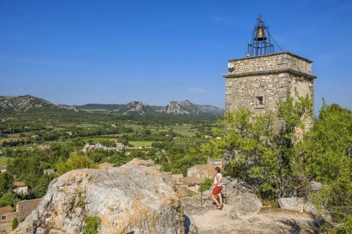 Framed Print : Ancient tower at Eygalieres, Les Alpilles, Bouches du Rhone, Provence Cote d'Azur, France, Europe (MR) Framed Print : Ancient tower at Eygalieres, Les Alpilles, Bouches du Rhone, Provence Cote d'Azur, France, Europe (MR)