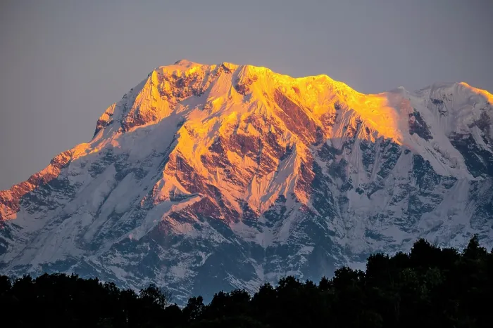 Framed Print : Annapurna South at sunrise from Sarangkot near Pokhara, Annapurna Region, Gandaki Province, Nepal Framed Print : Annapurna South at sunrise from Sarangkot near Pokhara, Annapurna Region, Gandaki Province, Nepal