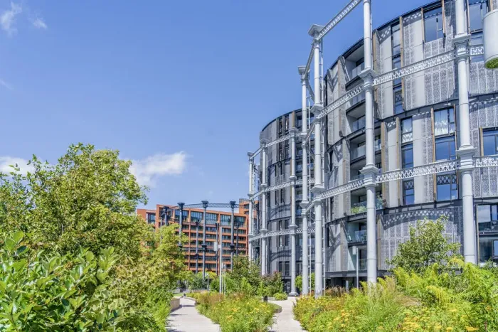 Framed Print : Apartments in Gasholder Park, Kings Cross, London, England, UK Framed Print : Apartments in Gasholder Park, Kings Cross, London, England, UK