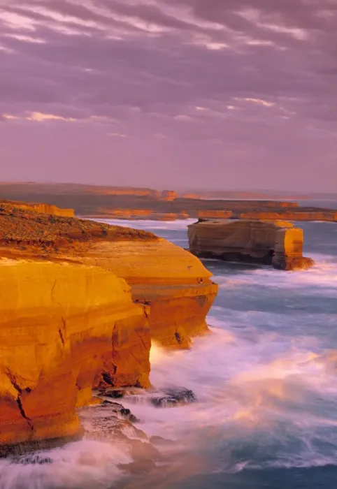Framed Print : Twelve Apostles, Victoria, Australia Framed Print : Twelve Apostles, Victoria, Australia