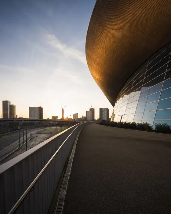 Framed Print : Aquatics Centre, Stratford, London, UK Framed Print : Aquatics Centre, Stratford, London, UK