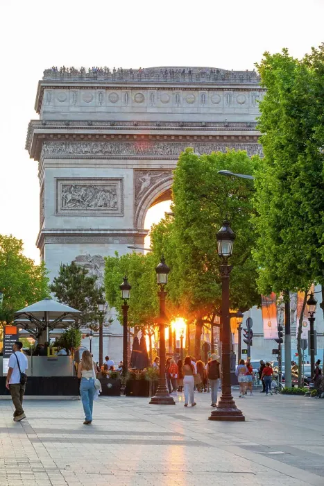 Framed Print : Arc De Triomphe at Sunset, Paris, France Framed Print : Arc De Triomphe at Sunset, Paris, France