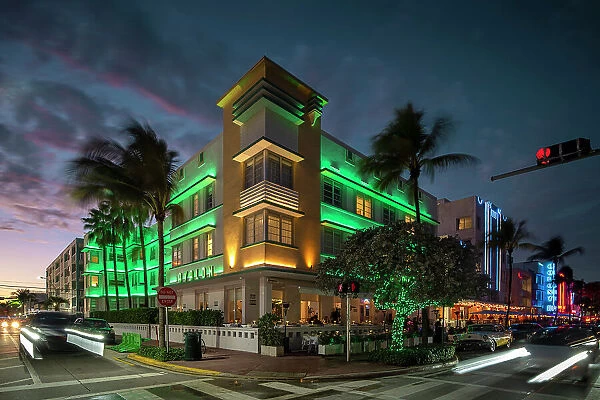 Art deco architecture of Ocean Drive at night, South Beach, Miami, Dade County, Florida, USA