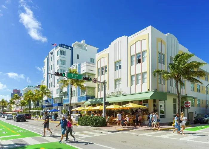 Framed Print : Art Deco District Ocean Drive, South Beach, Miami Beach, Miami, Florida, USA