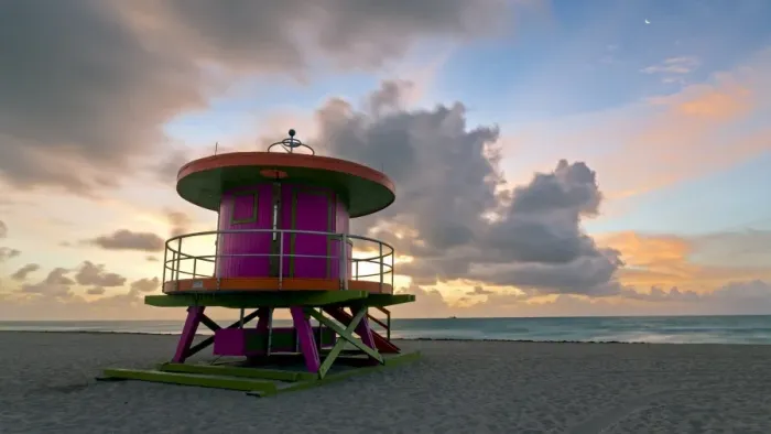 Framed Print : Art Deco style Lifeguard hut on South Beach, Ocean Drive, Miami Beach, Miami, Florida Framed Print : Art Deco style Lifeguard hut on South Beach, Ocean Drive, Miami Beach, Miami, Florida