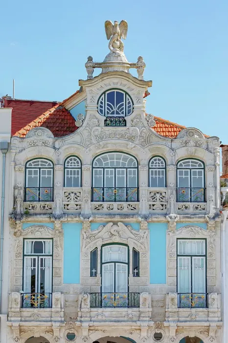 Framed Print : Art Nouveau building facade, Aveiro, Portugal Framed Print : Art Nouveau building facade, Aveiro, Portugal