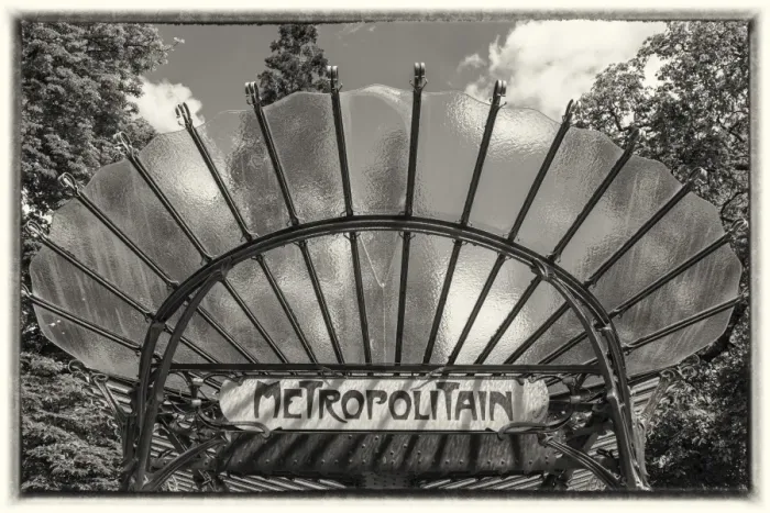 Framed Print : Art Nouveau metro station, Paris, France Framed Print : Art Nouveau metro station, Paris, France