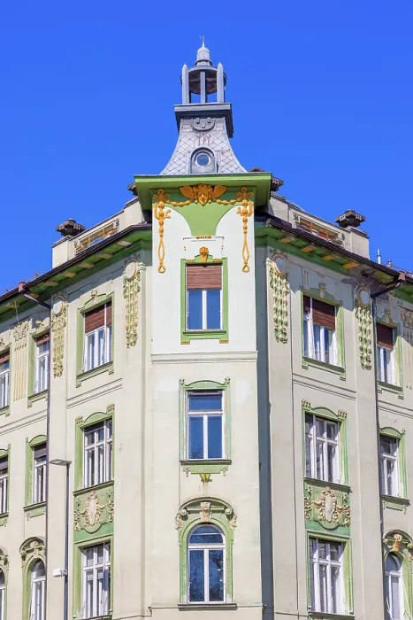 Framed Print : The Art Nouveau Pirc House, Ljubljana, Slovenia, Eastern Europe Framed Print : The Art Nouveau Pirc House, Ljubljana, Slovenia, Eastern Europe