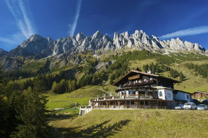 Framed Print : Arthurhaus at Hochkooenig, Pinzgau in Salzburger Land, Austria Framed Print : Arthurhaus at Hochkooenig, Pinzgau in Salzburger Land, Austria