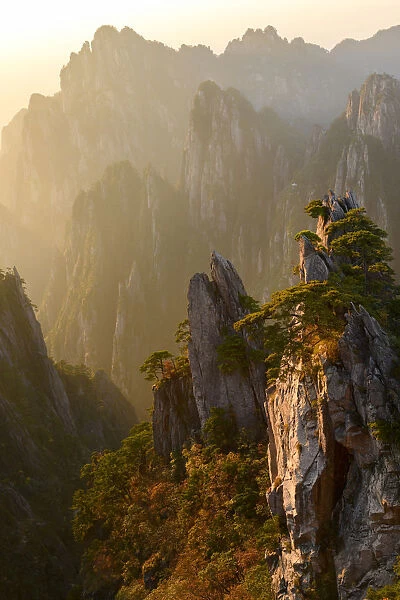 Asia, China, Anhui Province, Mount Huangshan, UNESCO, Yellow Mountain