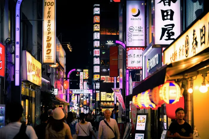 Framed Print : Asia, Japan, Tokyo, Shinjuku, Kabukicho neon signs and crowd Framed Print : Asia, Japan, Tokyo, Shinjuku, Kabukicho neon signs and crowd