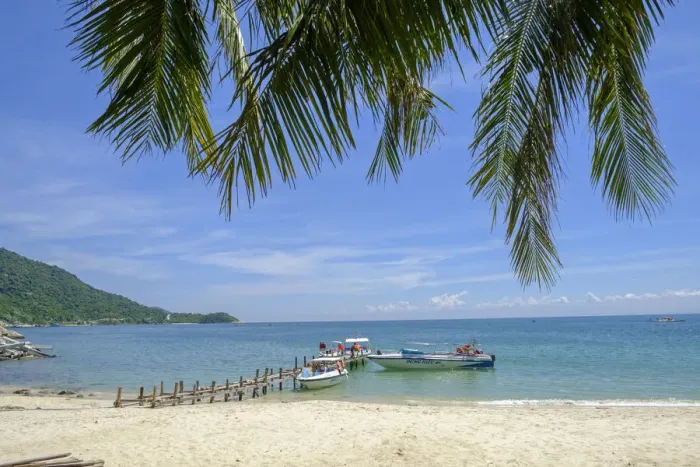 Framed Print : Asia, South East Asia, Vietnam; Hoi An, Cham Island, a pristine beach on Cham Island Framed Print : Asia, South East Asia, Vietnam; Hoi An, Cham Island, a pristine beach on Cham Island