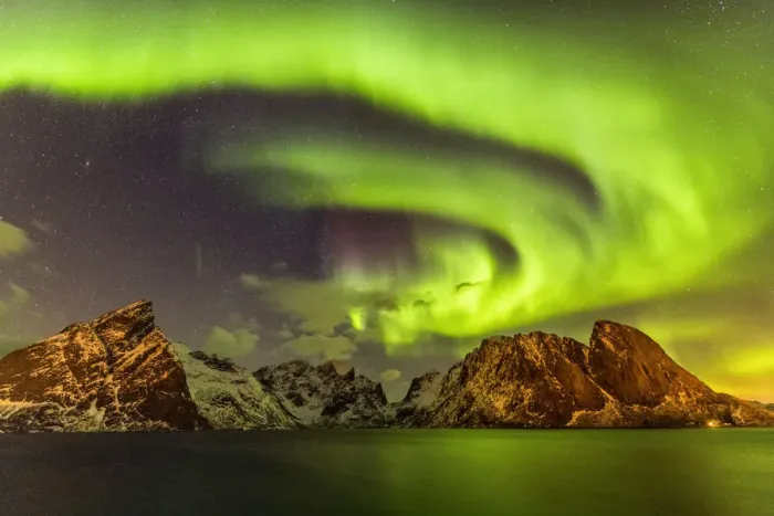 Framed Print : Aurora over Mountains, Lofoten Islands, Norway Framed Print : Aurora over Mountains, Lofoten Islands, Norway