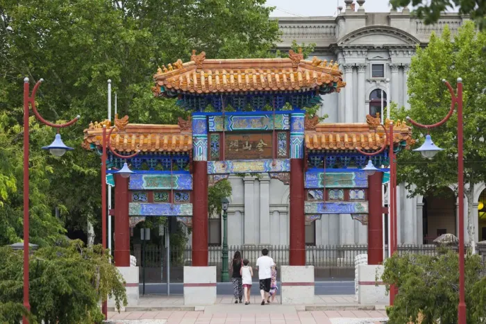 Framed Print : Australia, Victoria, VIC, Bendigo, Dai Gum San, Chinese Precinct, Chinese gate Framed Print : Australia, Victoria, VIC, Bendigo, Dai Gum San, Chinese Precinct, Chinese gate