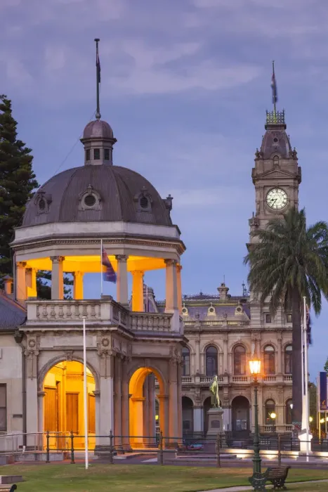 Framed Print : Australia, Victoria, VIC, Bendigo, Town Hall, dusk