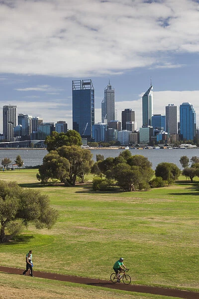 Australia, Western Australia, Perth, city skyline from Swan River, morning