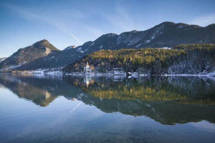 Framed Print : Austria, Styria, Bad Aussee, Grundlsee Lkae, winter Framed Print : Austria, Styria, Bad Aussee, Grundlsee Lkae, winter