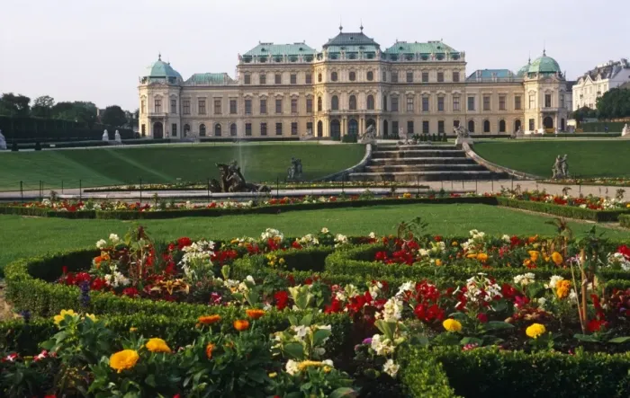 Framed Print : Austria, Vienna, Belvedere Palace Framed Print : Austria, Vienna, Belvedere Palace