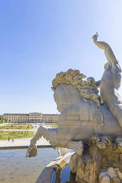 Austria, Vienna, Schonbrunn Palace, Neptune fountain - Neptunbrunnen
