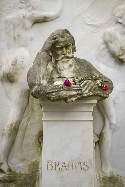 Austria, Vienna, Zentralfriedhof, Central Cemetery, grave of the composer Johannes Brahms
