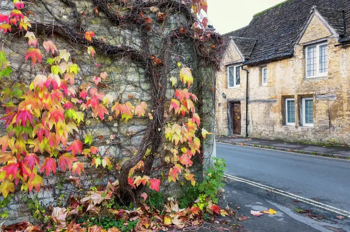 Framed Print : Autumn in Castle Combe, often named as the prettiest village in England, Wiltshire, Cotswolds, England