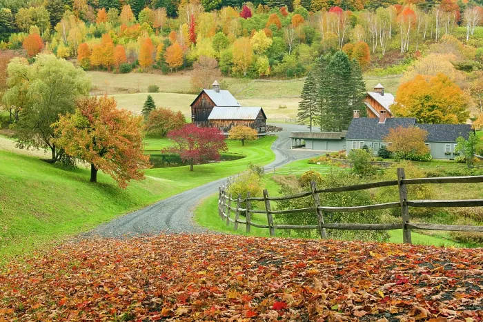 Framed Print : Autumn at Sleepy Hollow Farm, Green Mountains, Pomfret, Vermont, USA Framed Print : Autumn at Sleepy Hollow Farm, Green Mountains, Pomfret, Vermont, USA