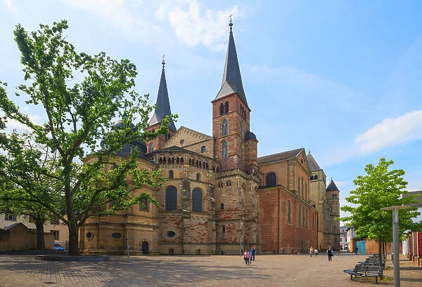 Backview on St. Peters Cathedral, UNESCO World Heritage Site, Trier, Rhineland-Palatinate