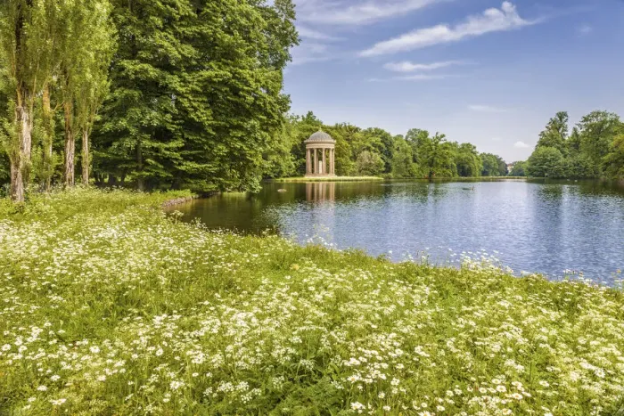Framed Print : Badenburg Lake with Apollo Temple in Nymphenburg Palace Park, Upper Bavaria, Bavaria