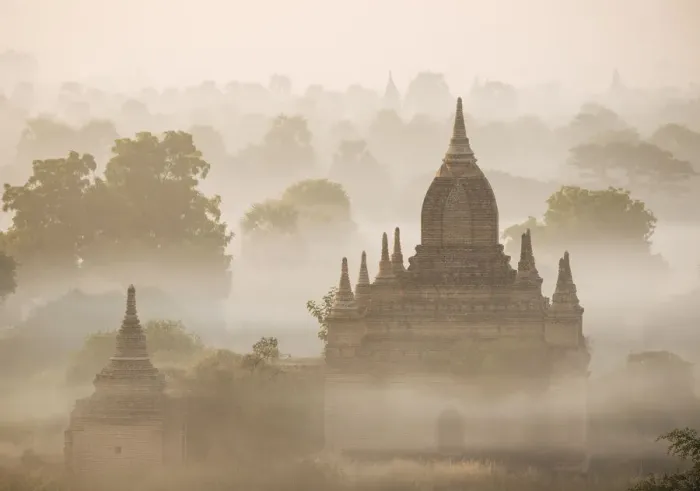 Framed Print : Bagan, Mandalay Region, Myanmar Framed Print : Bagan, Mandalay Region, Myanmar