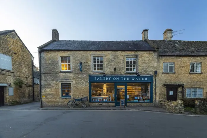 Framed Print : Bakery, Stow-on-the-Wold, the Cotswolds, Gloucestershire, England, UK