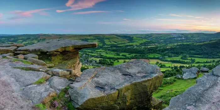 Framed Print : Bamford Edge, Peak District National Park, Derbyshire, England Framed Print : Bamford Edge, Peak District National Park, Derbyshire, England