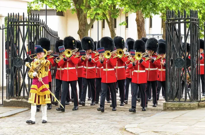Framed Print : Band of the Welsh Guards leaving Wellington Barracks during Trooping the Colour, London, England Framed Print : Band of the Welsh Guards leaving Wellington Barracks during Trooping the Colour, London, England