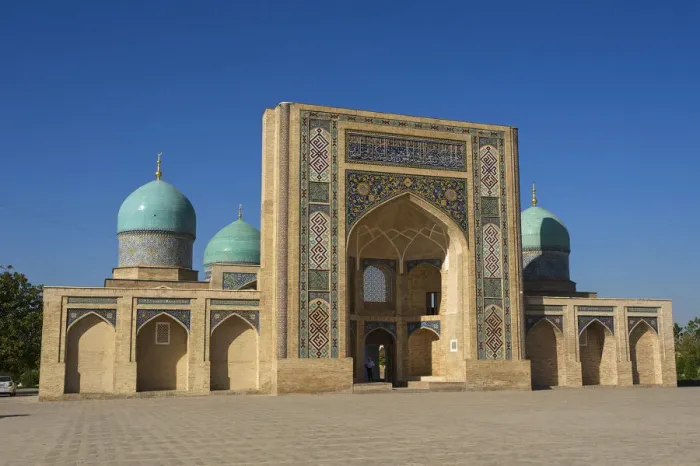 Framed Print : Barak Khan Madrassa, Tashkent, Usbekistan Framed Print : Barak Khan Madrassa, Tashkent, Usbekistan