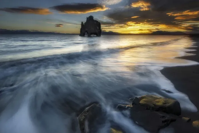 Framed Print : Basalt rock and high tide at sunrise, Hvitserkur, Iceland Framed Print : Basalt rock and high tide at sunrise, Hvitserkur, Iceland
