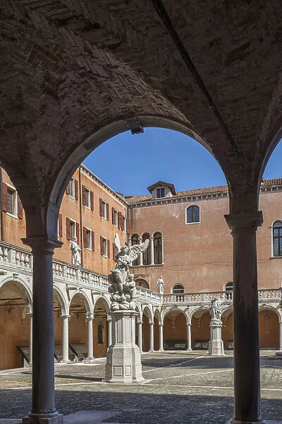 Basilica dei Frari, San Polo, Venice, Italy