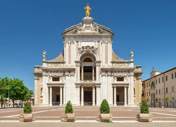 Framed Print : Basilica di Santa Maria degli Angeli, Assisi, Umbria, Italy
