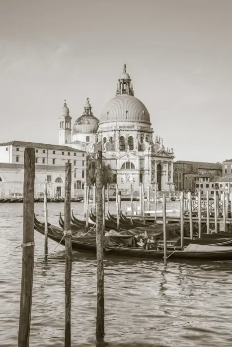 Framed Print : Basilica di Santa Maria della Salute, Grand Canal, Venice, Veneto, Italy Framed Print : Basilica di Santa Maria della Salute, Grand Canal, Venice, Veneto, Italy