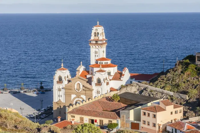 Framed Print : The Basilica of the Royal Marian Shrine of Our Lady of Candelaria, Candelaria, Tenerife