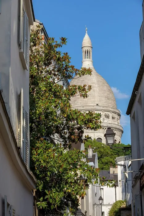 Framed Print : The Basilica of Sacre Coeur de Montmartre, Montmartre, Paris, France Framed Print : The Basilica of Sacre Coeur de Montmartre, Montmartre, Paris, France