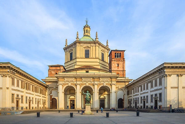 Basilica San Lorenzo, Milan, Lombardy, Italy