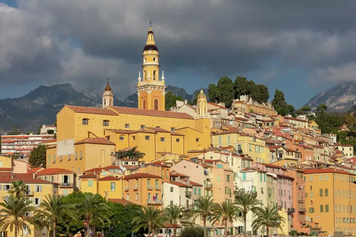 Framed Print : Basilique Saint-Michel Archange & old town, Menton, Provence-Alpes-Cote d'Azur, France Framed Print : Basilique Saint-Michel Archange & old town, Menton, Provence-Alpes-Cote d'Azur, France
