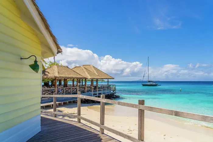 Framed Print : Basils Bar, Britania Bay, Mustique, Grenadines, Saint Vincent and the Grenadines Islands, Caribbean