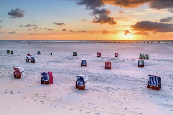 Framed Print : Beach chair at beach near Norddorf, Amrum island, Wadden sea, North Sea, North Friesland, Germany, Europe