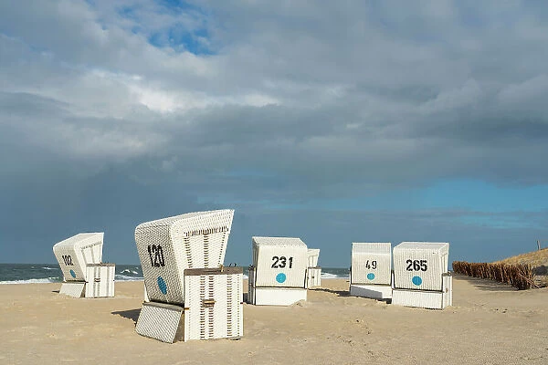 Beach chairs at beach, Kampen, Sylt, Nordfriesland, Schleswig-Holstein, Germany