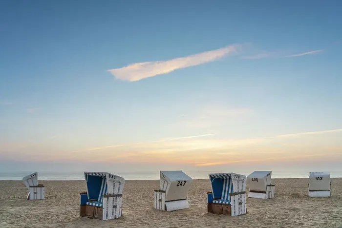 Framed Print : Beach chairs at Hornum beach at sunrise, Sylt, Nordfriesland, Schleswig-Holstein, Germany