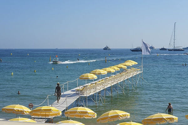 Beach, Croisette in Cannes, Cote da'Azur, Provence-Alpes-Cote d Azur, France