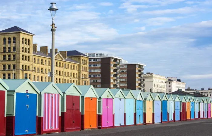 Framed Print : Beach huts in Brighton, East Sussex, England Framed Print : Beach huts in Brighton, East Sussex, England